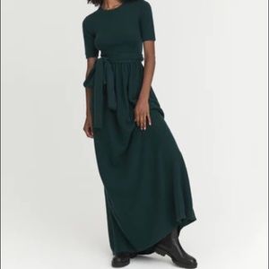 NEVER WORN Something Navy green sweater maxi dress